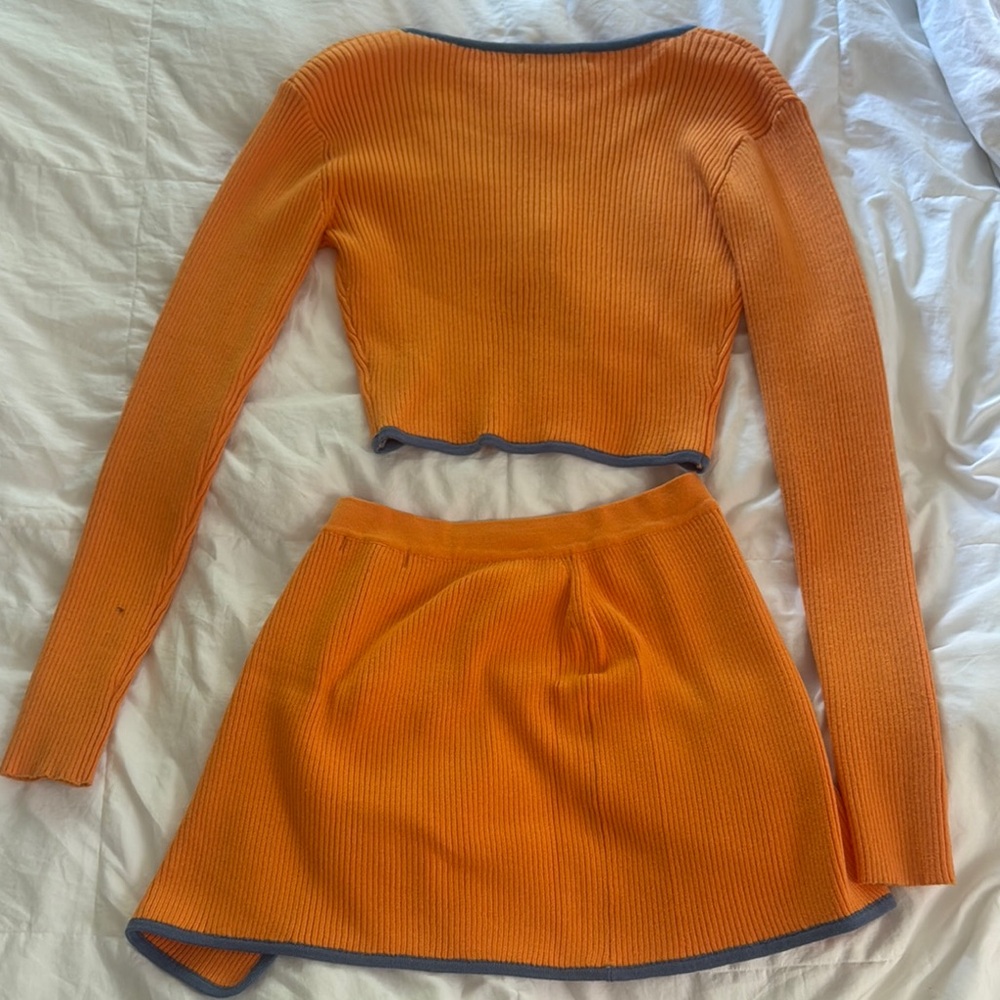 Orange and Gray Ribbed Two-Piece Set - Picture 6 of 7